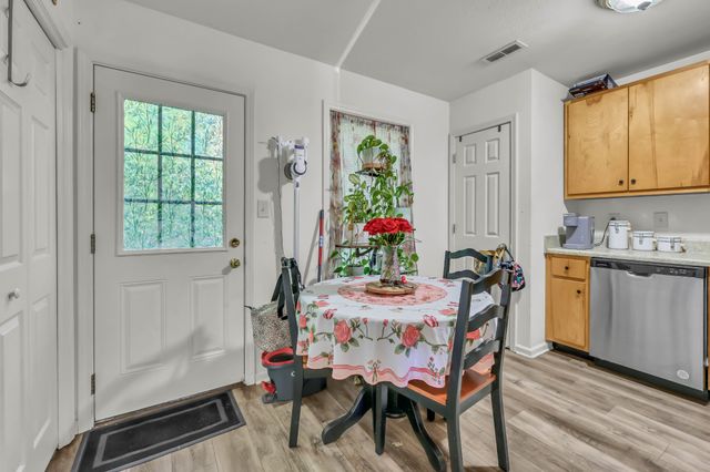 537 Peachers Ridge Rd, Clarksville, TN 37042