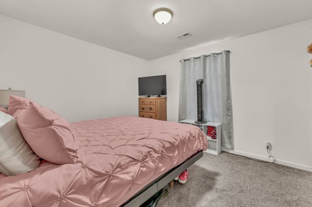 537 Peachers Ridge Rd, Clarksville, TN 37042
