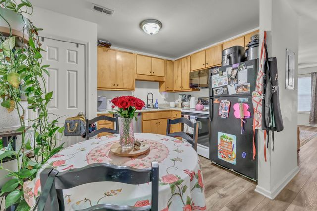 537 Peachers Ridge Rd, Clarksville, TN 37042