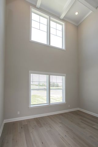 5956 Hunt Valley Drive, Spring Hill, TN 37174