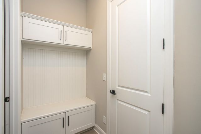 5956 Hunt Valley Drive, Spring Hill, TN 37174