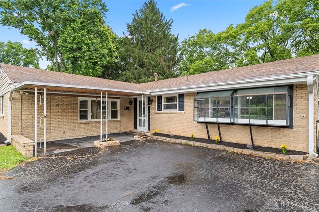 6006 Hyacinth Court, Miami Twp, OH 45449