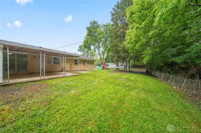 6006 Hyacinth Court, Miami Twp, OH 45449