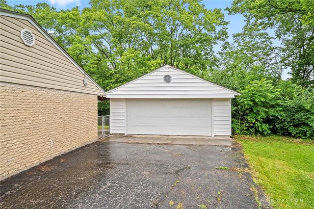 6006 Hyacinth Court, Miami Twp, OH 45449
