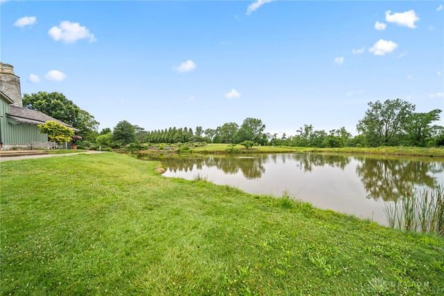 6006 Hyacinth Court, Miami Twp, OH 45449