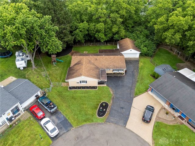 6006 Hyacinth Court, Miami Twp, OH 45449