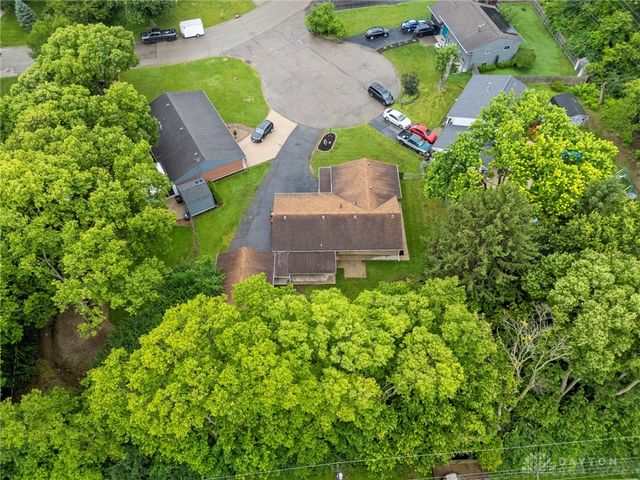 6006 Hyacinth Court, Miami Twp, OH 45449