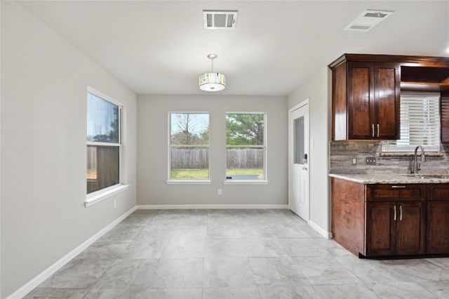 8551 Doskocil Drive, Houston, TX 77044