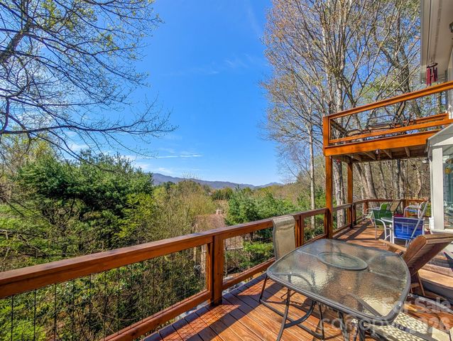 254 Shepard Way, Burnsville, NC 28714