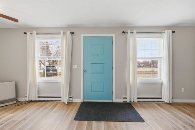 934 N Main St Apt 3, Laconia, NH 03246