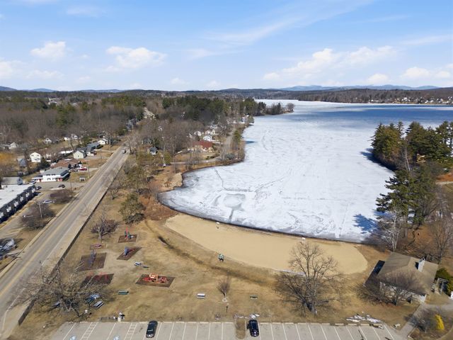 934 N Main St Apt 3, Laconia, NH 03246