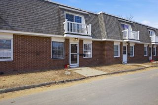 934 N Main St Apt 3, Laconia, NH 03246