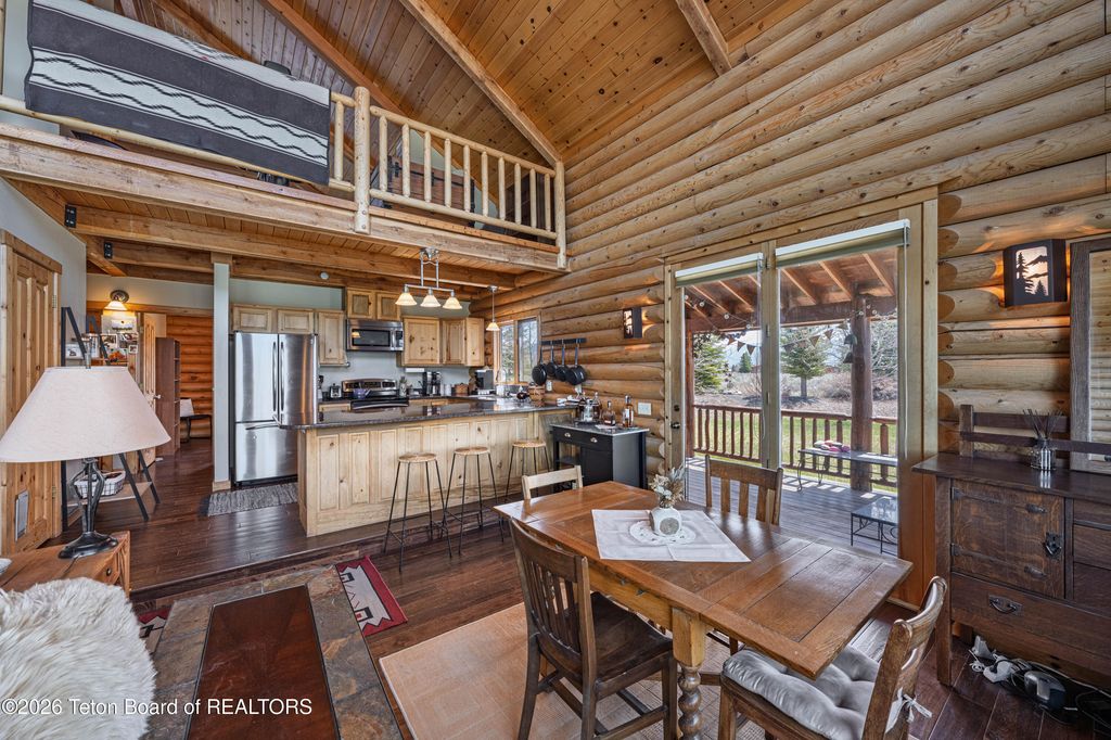 7505 N ROBERTA Drive, Jackson, WY 83001 photo 20