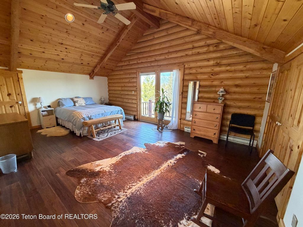 7505 N ROBERTA Drive, Jackson, WY 83001 photo 31