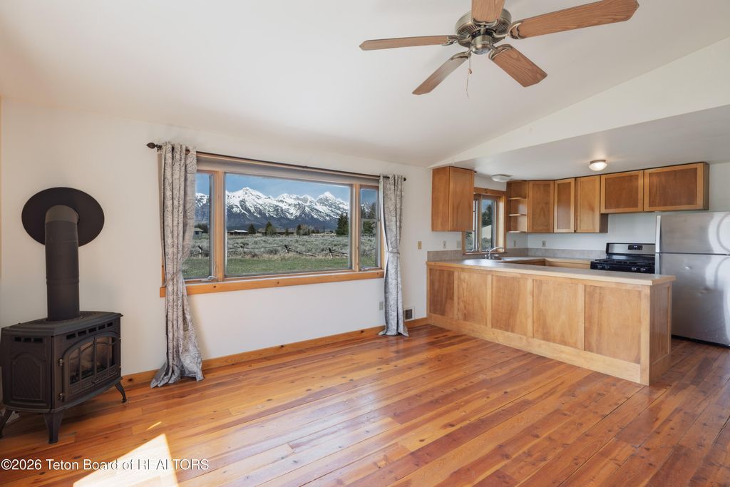 7505 N ROBERTA Drive, Jackson, WY 83001 photo 49