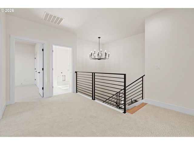 2040 S RIVER Rd, Kelso, WA 98626