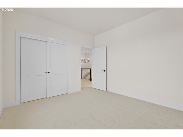 2040 S RIVER Rd, Kelso, WA 98626