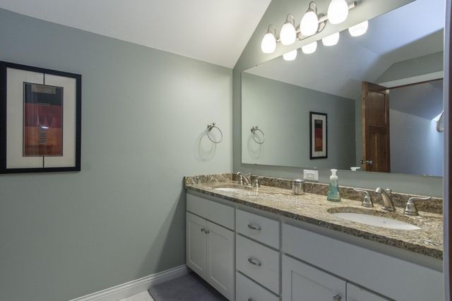 4691 Lakeview Drive, Cushing, MN 56443