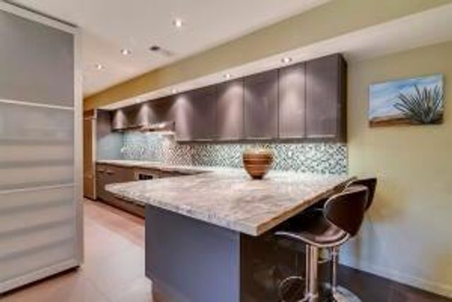 751 N Los Felices W M118, Palm Springs, CA 92262
