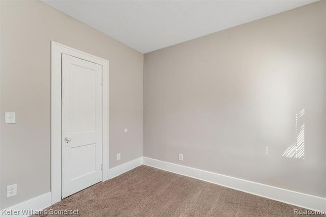 22065 Linwood Avenue, Eastpointe, MI 48021