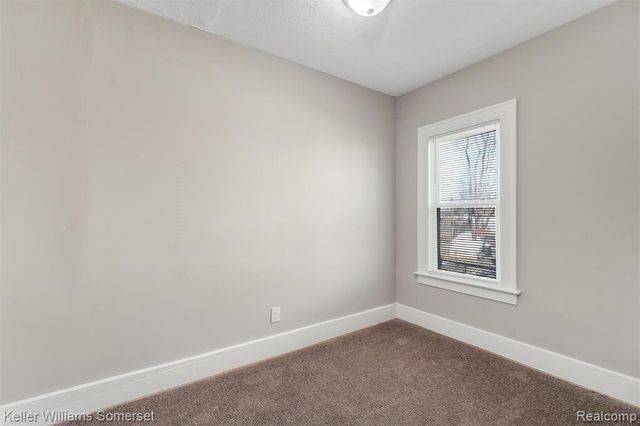 22065 Linwood Avenue, Eastpointe, MI 48021