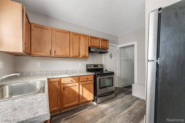 22065 Linwood Avenue, Eastpointe, MI 48021