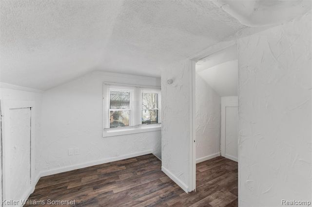 22065 Linwood Avenue, Eastpointe, MI 48021