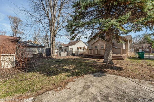 22065 Linwood Avenue, Eastpointe, MI 48021