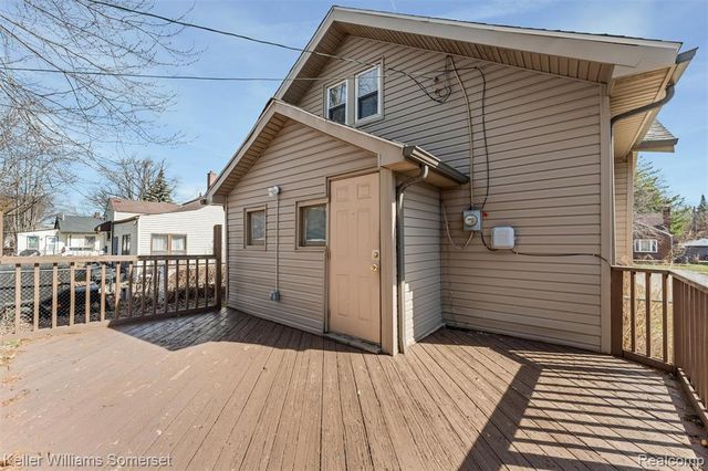 22065 Linwood Avenue, Eastpointe, MI 48021