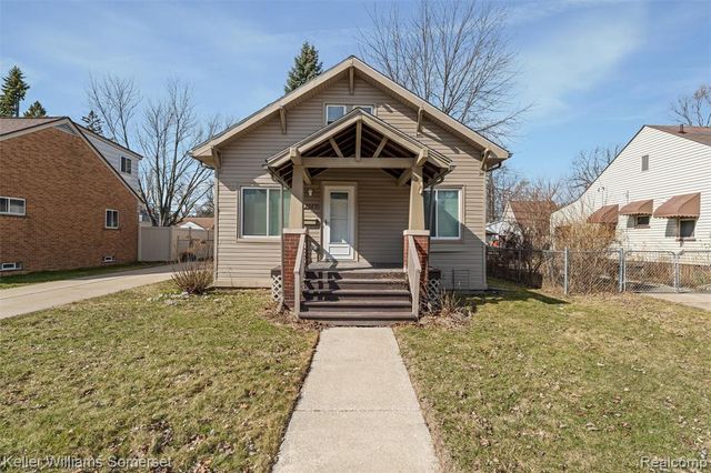 22065 Linwood Avenue, Eastpointe, MI 48021