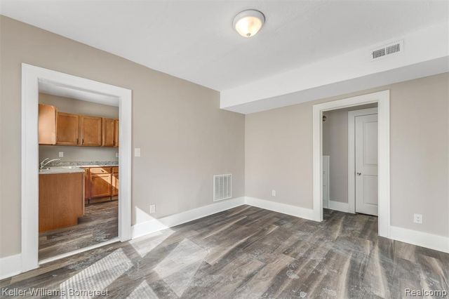 22065 Linwood Avenue, Eastpointe, MI 48021