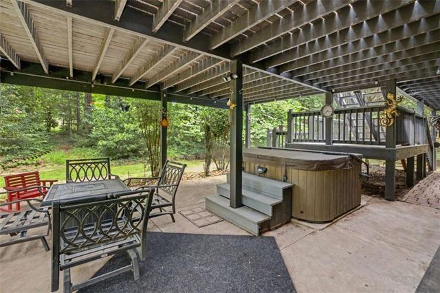 1049 Millard Farmer Road, Newnan, GA 30263