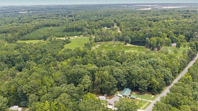 1049 Millard Farmer Road, Newnan, GA 30263