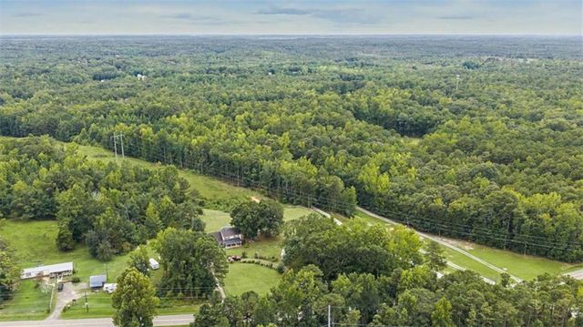 1049 Millard Farmer Road, Newnan, GA 30263