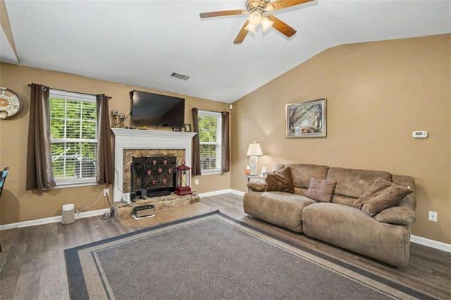 1049 Millard Farmer Road, Newnan, GA 30263