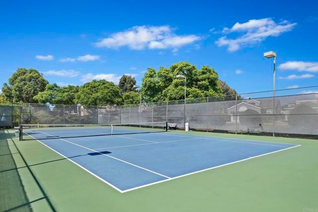 819 Daphne Court, Carlsbad, CA 92011