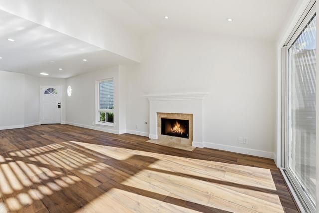 819 Daphne Court, Carlsbad, CA 92011