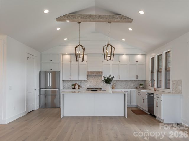 46 Solomia Drive, Mills River, NC 28759