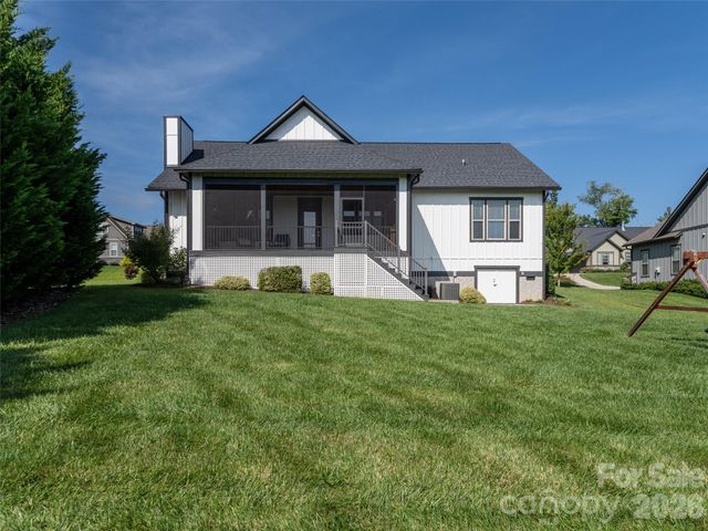 46 Solomia Drive, Mills River, NC 28759