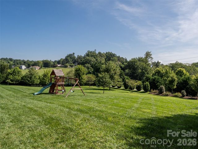46 Solomia Drive, Mills River, NC 28759