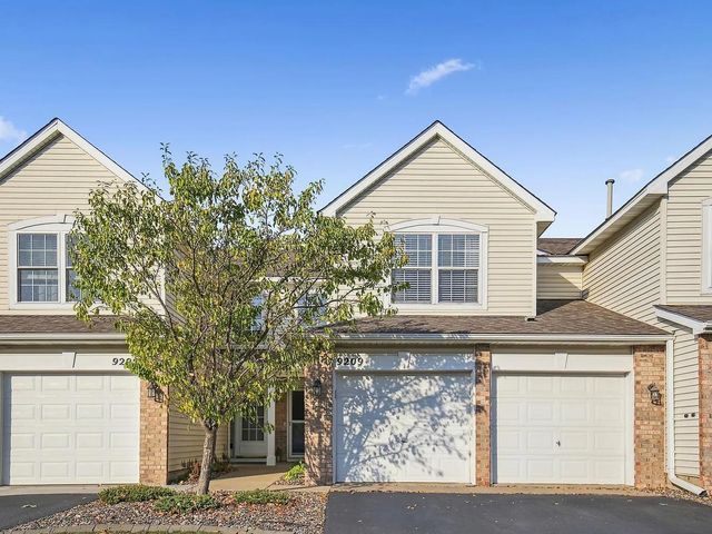 9209 Merrimac Lane N, Maple Grove, MN 55311