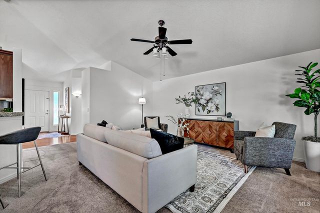 6029 N Taylor Creek, Boise, ID 83714