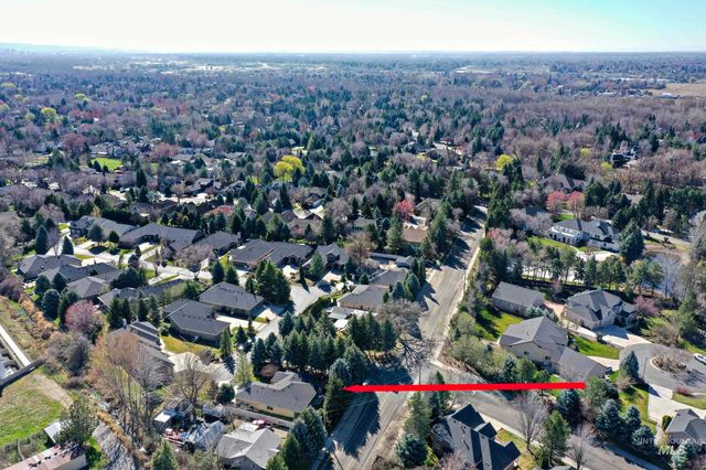 6029 N Taylor Creek, Boise, ID 83714