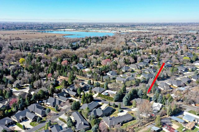 6029 N Taylor Creek, Boise, ID 83714