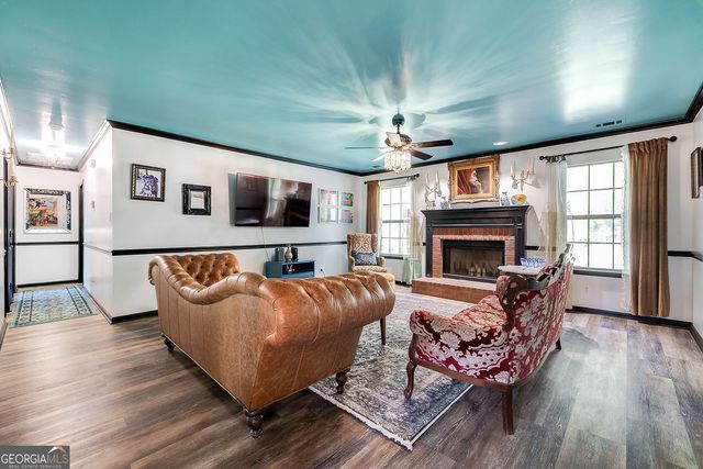 387 Sandhurst Drive, Richmond Hill, GA 31324