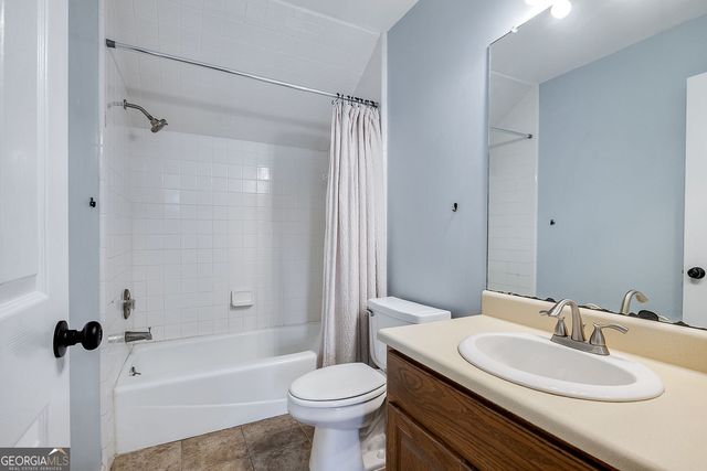 387 Sandhurst Drive, Richmond Hill, GA 31324