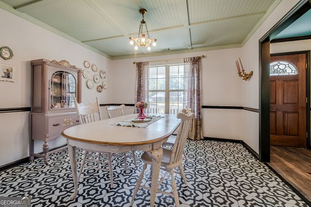 387 Sandhurst Drive, Richmond Hill, GA 31324