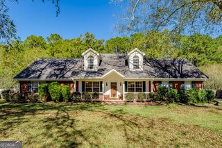 387 Sandhurst Drive, Richmond Hill, GA 31324