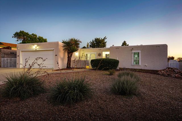 1333 Monte Largo Drive NE, Albuquerque, NM 87112