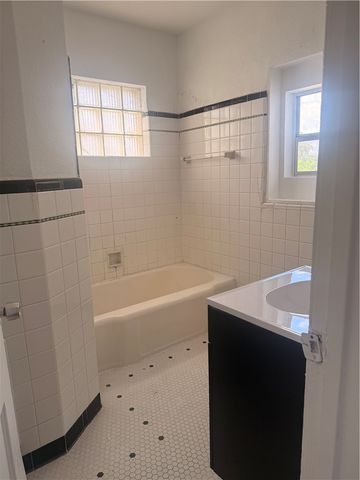 2107 16th, Corpus Christi, TX 78404